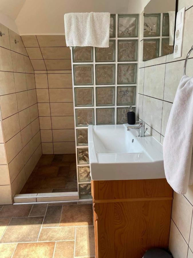 Somlo Kolonics Kuria Hotel Somlovasarhely Eksteriør billede