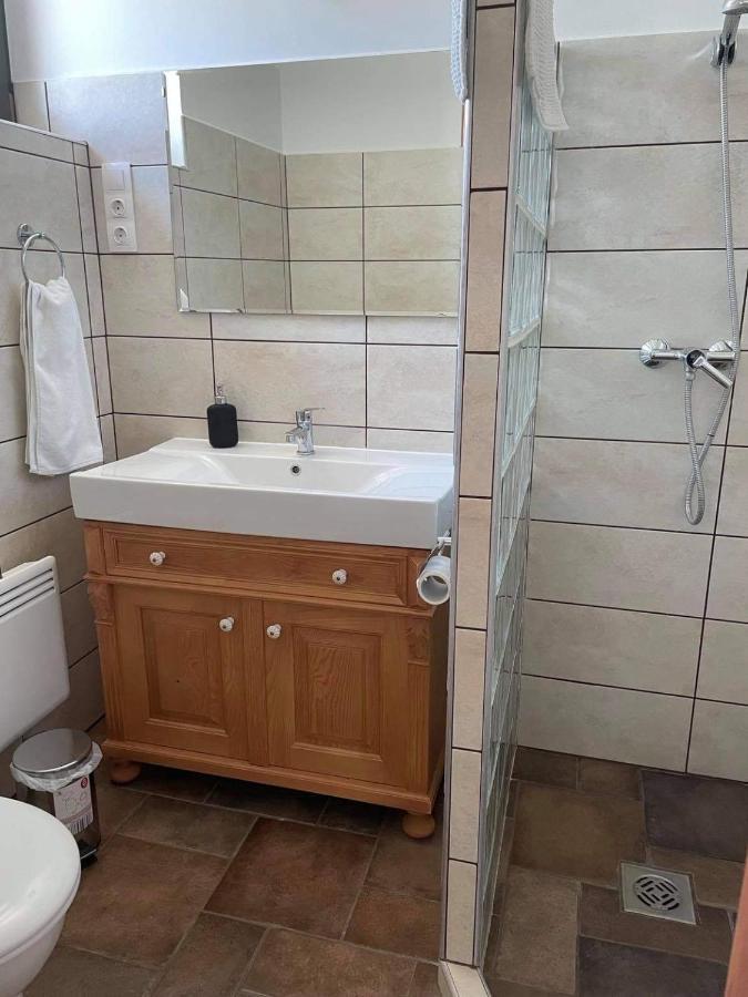 Somlo Kolonics Kuria Hotel Somlovasarhely Eksteriør billede